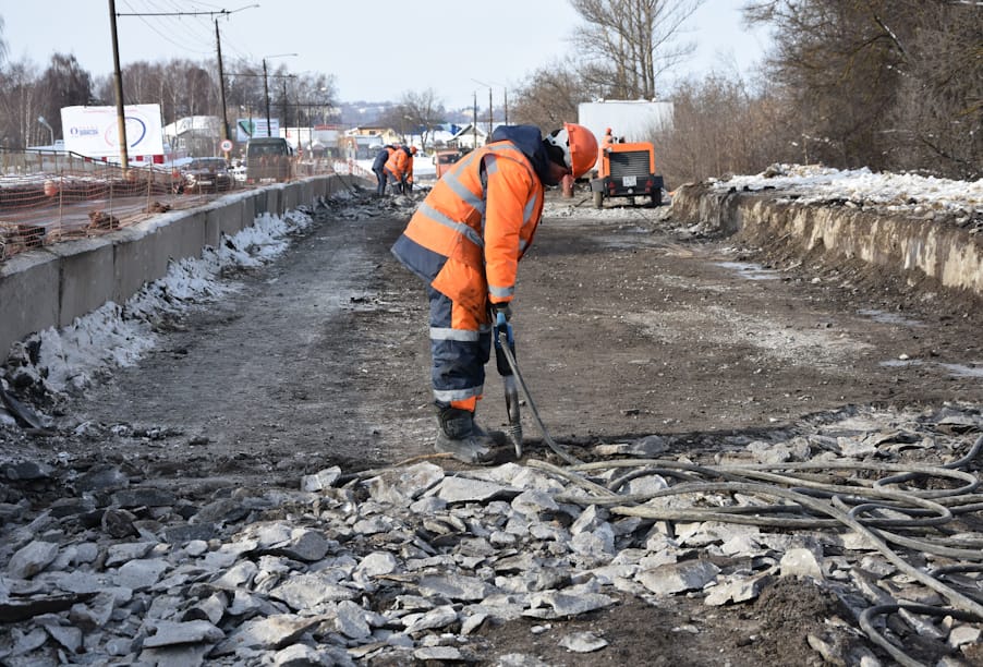 В Костромской области стартовал капитальный ремонт моста через реку Юрцовку